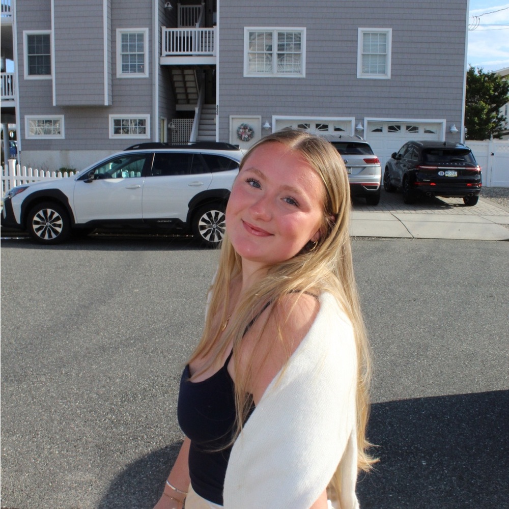 Meet your Posher, Molly